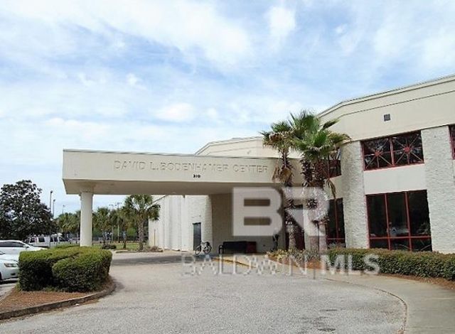1517 Regency Road 114, Gulf Shores, AL 36542