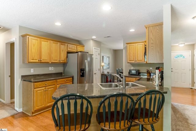 118 Hard Cash Lane, Fair Play, SC 29643