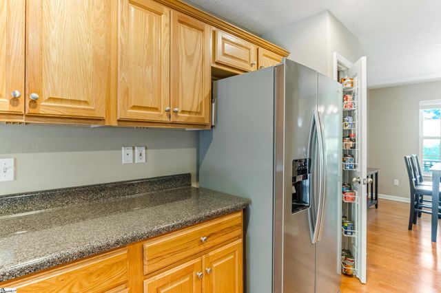 118 Hard Cash Lane, Fair Play, SC 29643