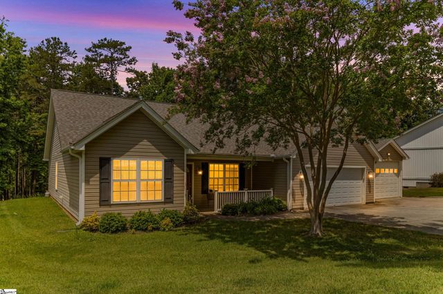 118 Hard Cash Lane, Fair Play, SC 29643