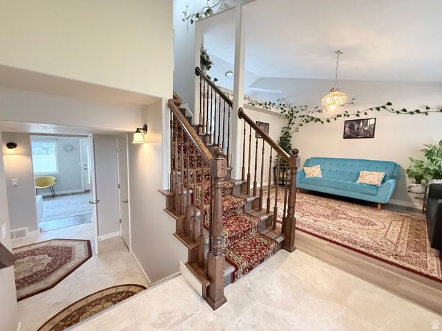 681 E ABBOTTSFORD CT, Sandy, UT 84070