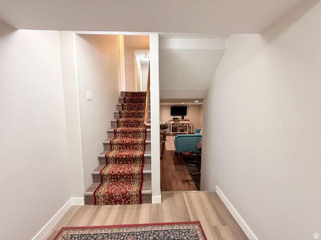 681 E ABBOTTSFORD CT, Sandy, UT 84070