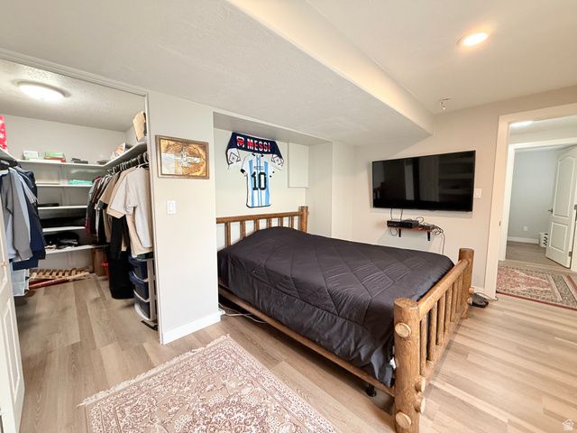 681 E ABBOTTSFORD CT, Sandy, UT 84070