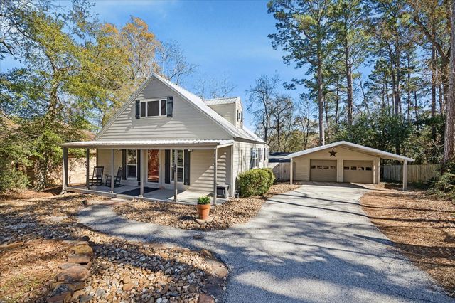 143 Thunderbird Drive, Conroe, TX 77304