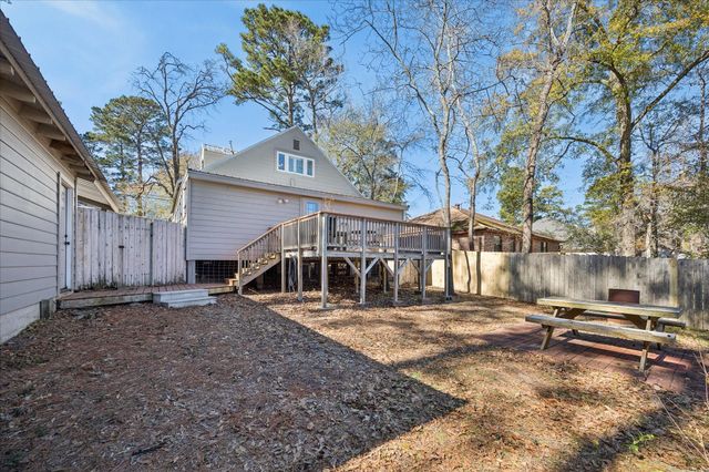 143 Thunderbird Drive, Conroe, TX 77304