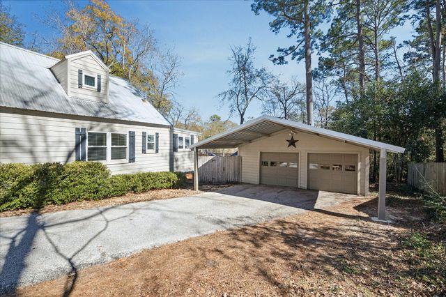 143 Thunderbird Drive, Conroe, TX 77304