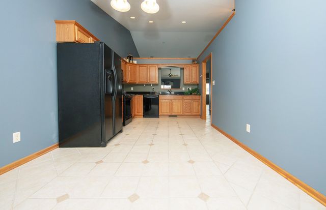 5416 Meadowlark Ln, Cedar Falls, IA 50613