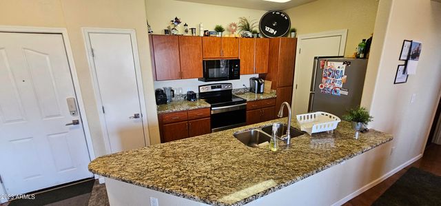 5302 E VAN BUREN Street 3023, Phoenix, AZ 85008