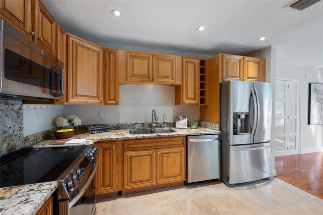 5620 Alhambra Cir, Coral Gables, FL 33146