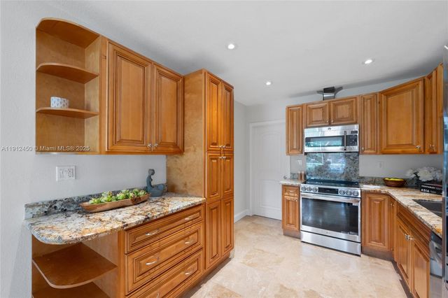 5620 Alhambra Cir, Coral Gables, FL 33146