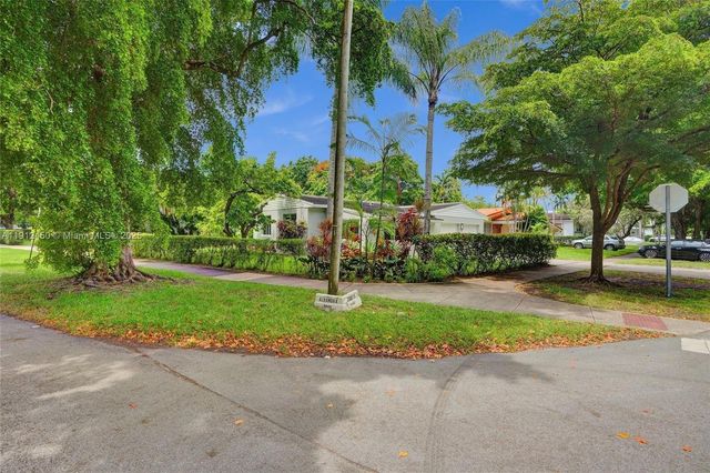 5620 Alhambra Cir, Coral Gables, FL 33146