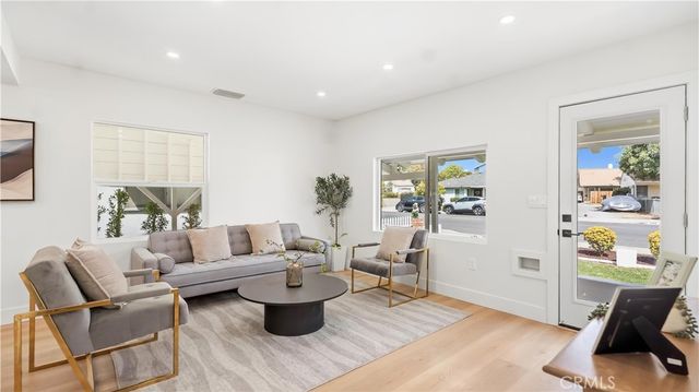 8814 Longden, Temple City, CA 91780