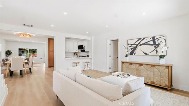 8814 Longden, Temple City, CA 91780