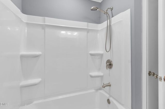 513 NW Maxine Street, Fayetteville, NC 28303