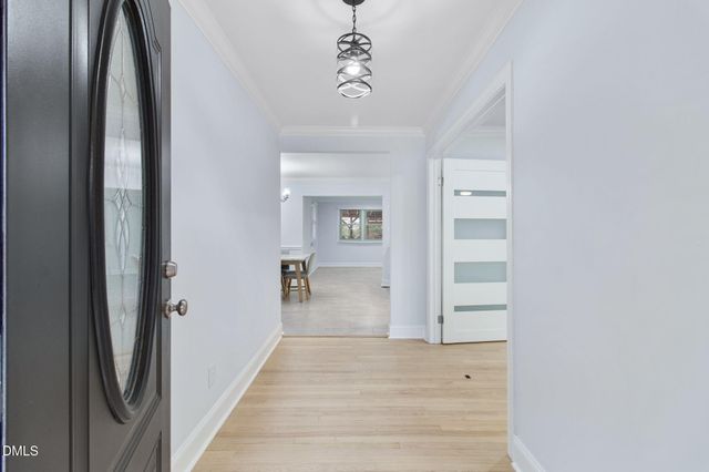 513 NW Maxine Street, Fayetteville, NC 28303