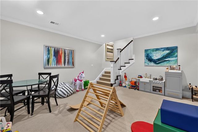 4907 W 69th Terrace, Prairie Village, KS 66208
