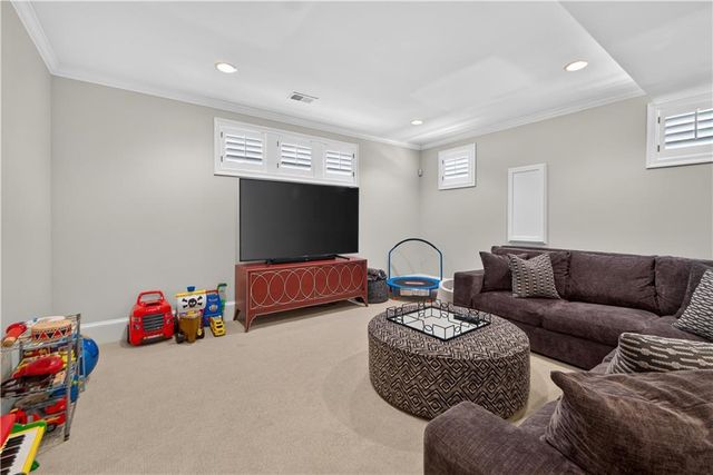 4907 W 69th Terrace, Prairie Village, KS 66208