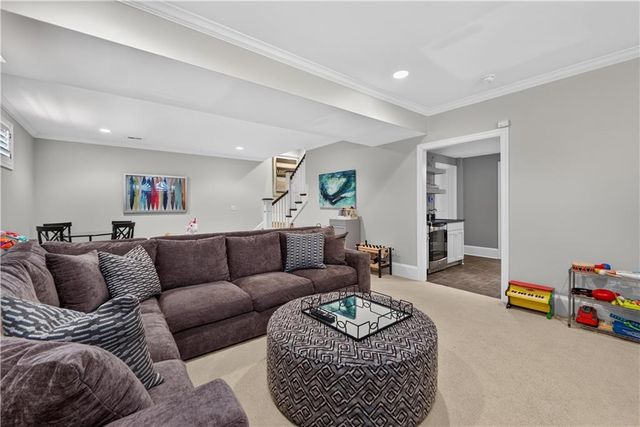 4907 W 69th Terrace, Prairie Village, KS 66208
