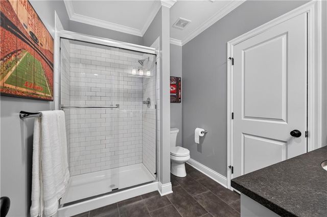4907 W 69th Terrace, Prairie Village, KS 66208