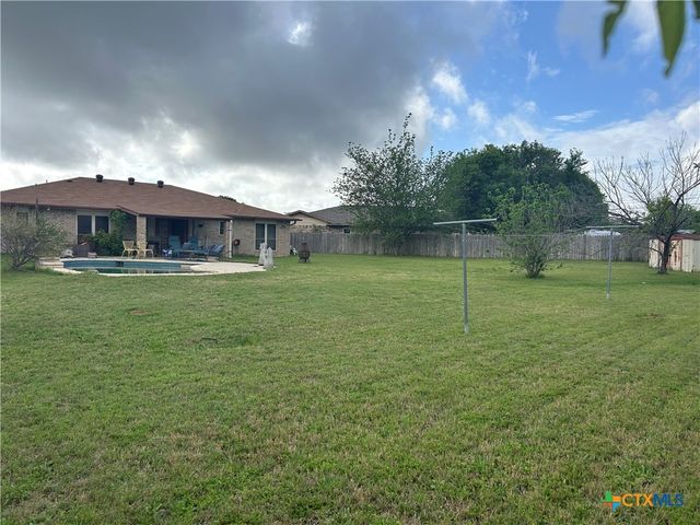 303 Creek Branch Cove, Killeen, TX 76543