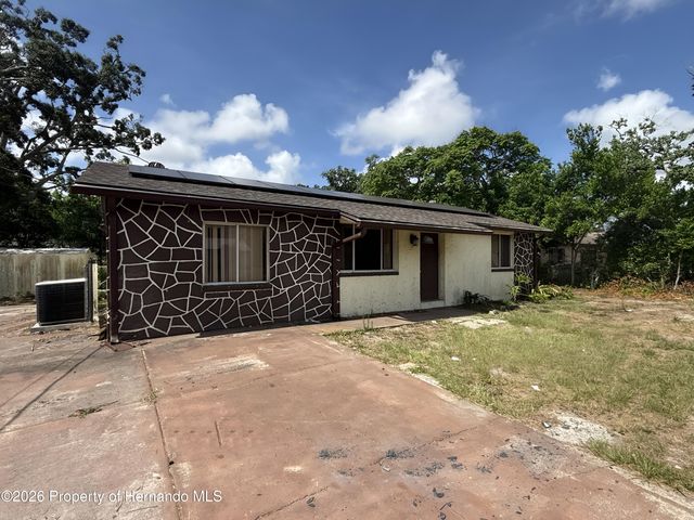6134 Pinehurst Drive, Spring Hill, FL 34606