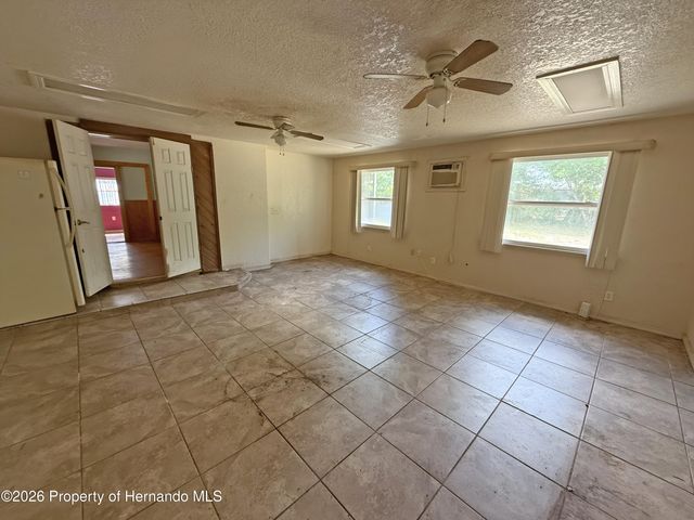 6134 Pinehurst Drive, Spring Hill, FL 34606