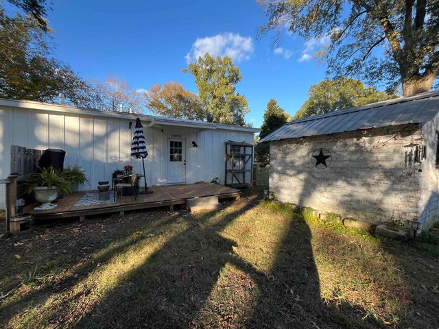 8591 KERRVILLE-ROSEMARK RD, Millington, TN 38053