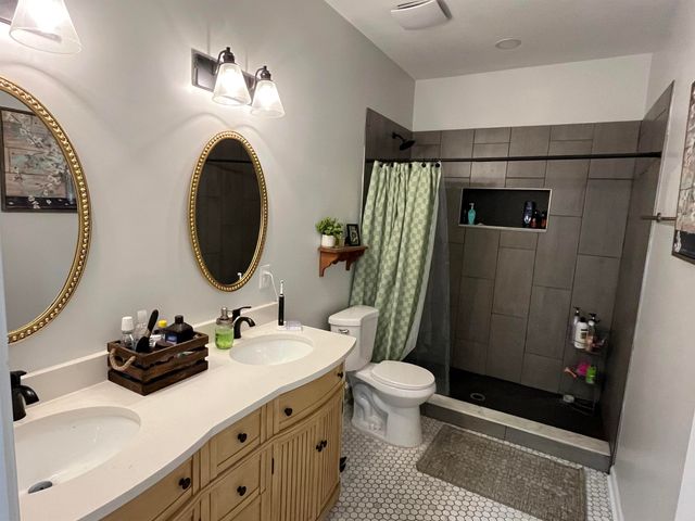 8591 KERRVILLE-ROSEMARK RD, Millington, TN 38053