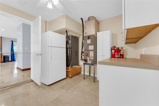 601 N 44th Ave 0, Hollywood, FL 33021