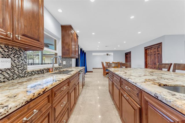 601 N 44th Ave 0, Hollywood, FL 33021