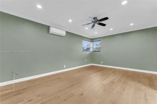 601 N 44th Ave 0, Hollywood, FL 33021