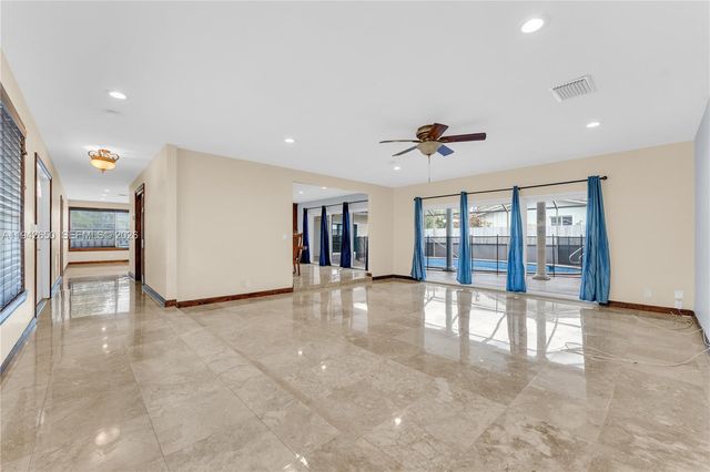 601 N 44th Ave 0, Hollywood, FL 33021