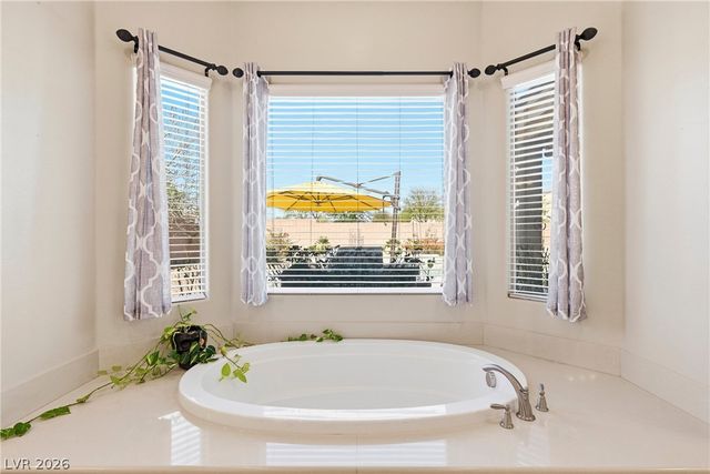 9170 Plateau Creek Court, Las Vegas, NV 89149