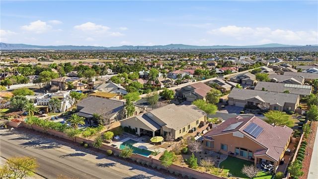 9170 Plateau Creek Court, Las Vegas, NV 89149