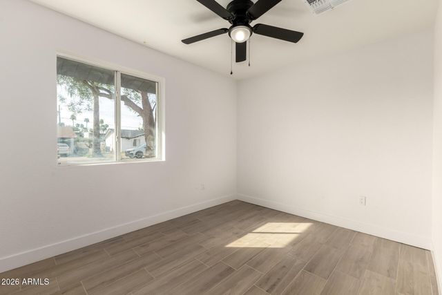 622 E PAPAGO Drive, Tempe, AZ 85288