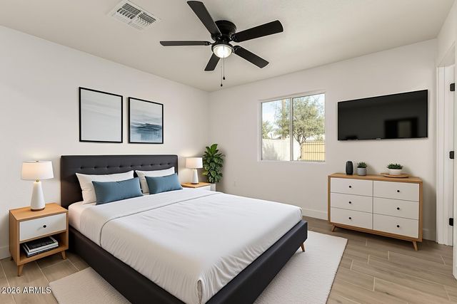 622 E PAPAGO Drive, Tempe, AZ 85288