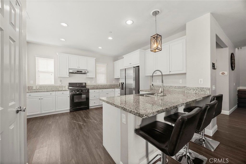 Image 5 of property listing at 5061 S Centennial, Ontario, CA 91762