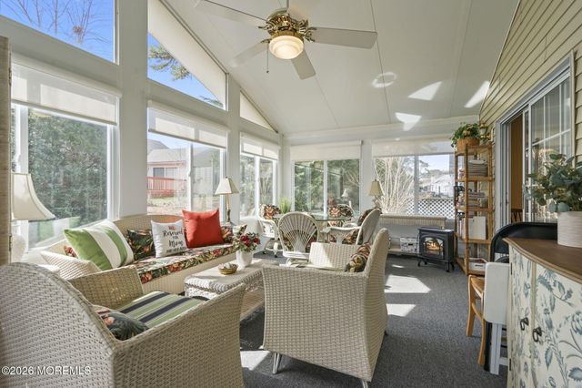 14 Kendal Drive, Toms River, NJ 08757