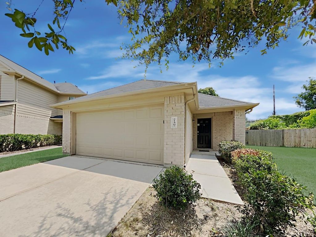 21407 Palma Grove Way, Houston, TX 77073