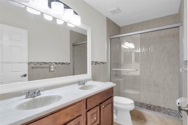 5364 NW 120th Ave, Coral Springs, FL 33076