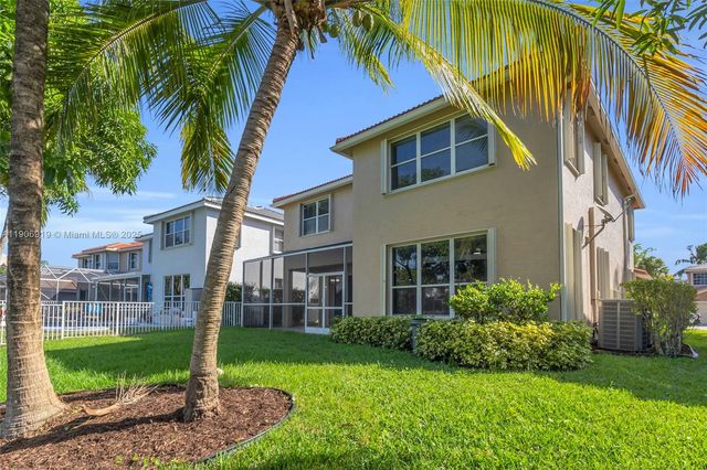5364 NW 120th Ave, Coral Springs, FL 33076
