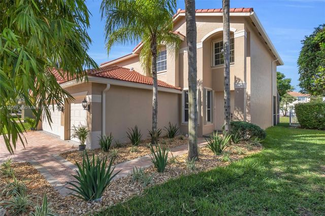 5364 NW 120th Ave, Coral Springs, FL 33076