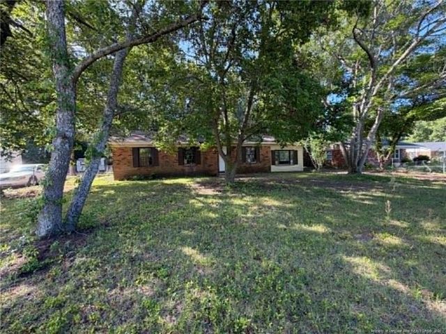 6559 Amanda Circle, Fayetteville, NC 28304