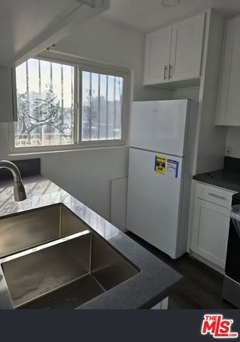 1028 N Ardmore Avenue C, Los Angeles, CA 90029