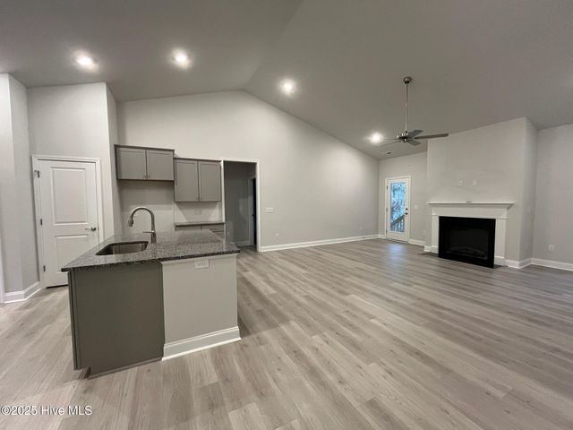 1139 Natal Drive SE, Bolivia, NC 28422