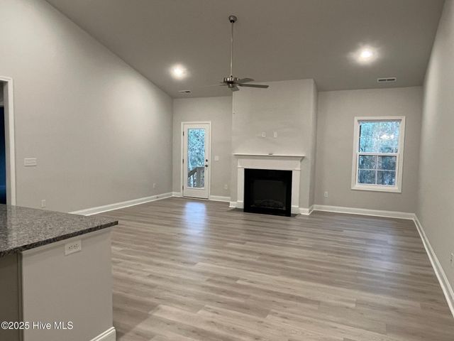 1139 Natal Drive SE, Bolivia, NC 28422