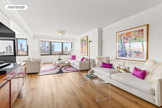 45 Sutton Pl S Apt 18E, New York City, NY 10022