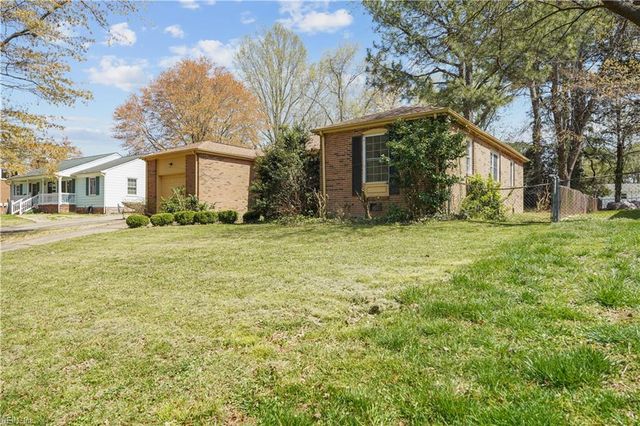 592 Windjammer CRES, Newport News, VA 23602