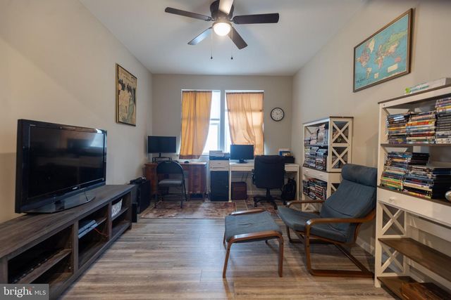 2098 MANDARIN DRIVE, Chambersburg, PA 17202