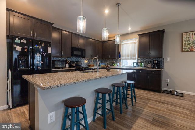 2098 MANDARIN DRIVE, Chambersburg, PA 17202